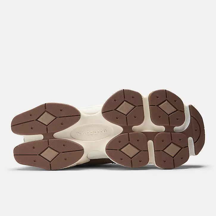 New Balance 9060 (Rich-Oak)