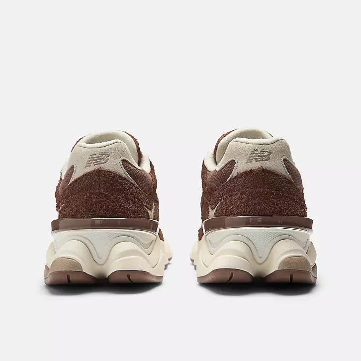 New Balance 9060 (Rich-Oak)
