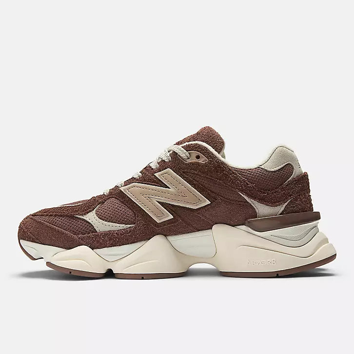 New Balance 9060 (Rich-Oak)