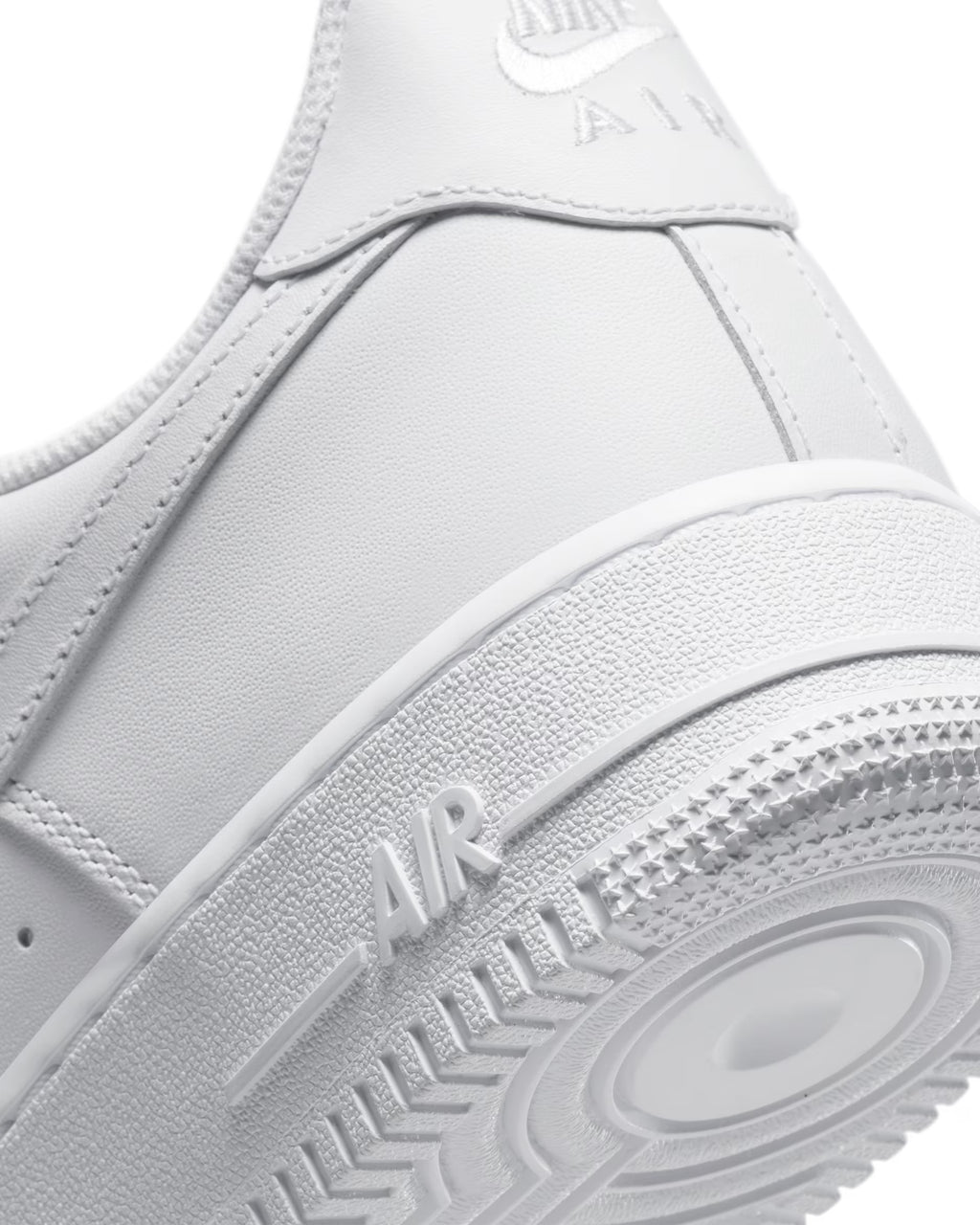 Nike Air Force 1 '07